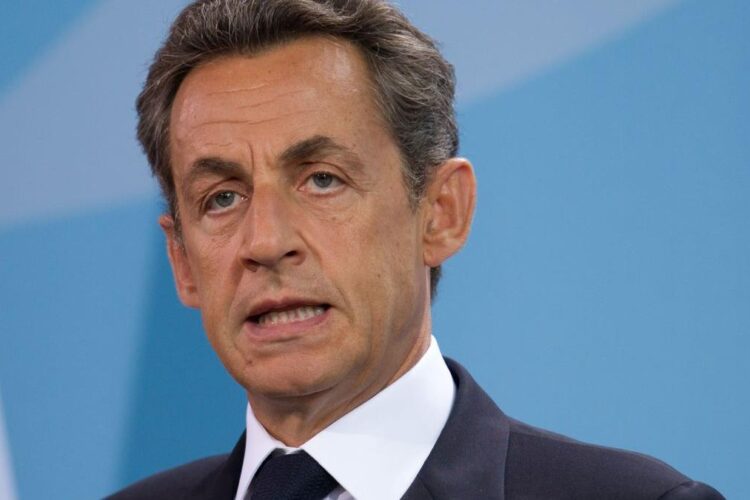 Alegeri anticipate în Franța. Nicolas Sarkozy avertizează că țara ar putea fi cuprinsă de haos
