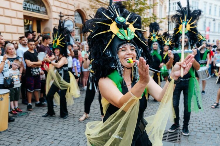 Ovații în picioare minute în șir la avanpremiera mondială Carmen de Bizet