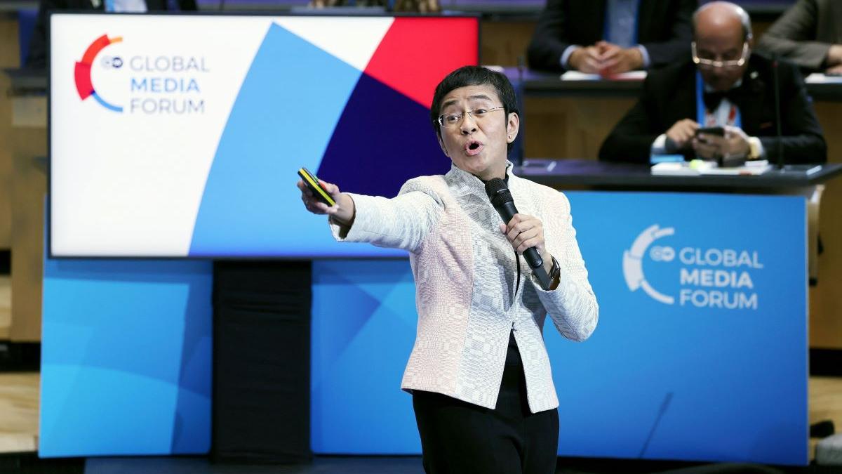 Rodrigo Duterte a fost un dictator mult mai mic decât Mark Zuckerberg, și dați-mi voie să-l pomenesc și pe..