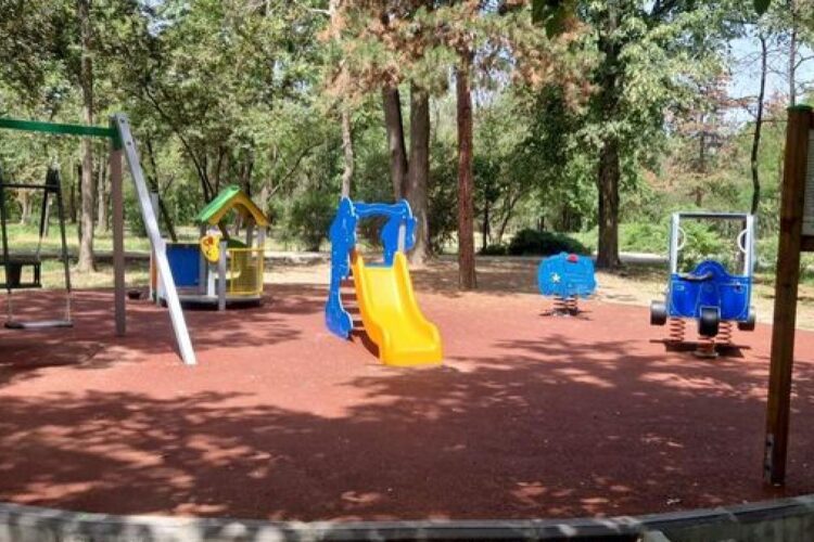 Trei locuri de joacă noi în Parcul Herăstrău