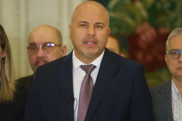 USR vrea interdicție de 20 de ani la afaceri de consultanță pentru foștii angajați ai SRI