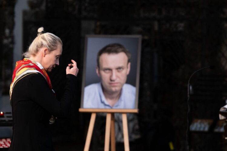 Rusia a emis mandat de arestare pe numele Iuliei Navalnaia, soția lui Alexei Navalnîi