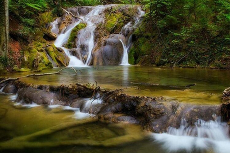 5 Destinații ascunse în România care îți vor tăia respirația