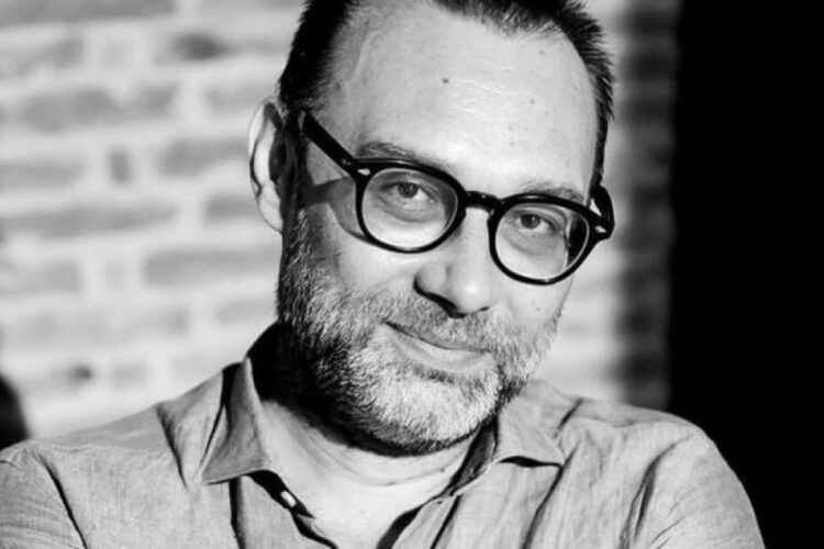 Bogdan Budeș, directorul Teatrului de Artă din București, a murit. Regizorul avea doar 52 de ani