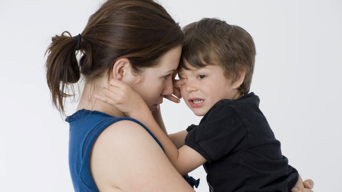 Sfaturi pentru părinți. Cum să gestionezi tantrumurile copilului