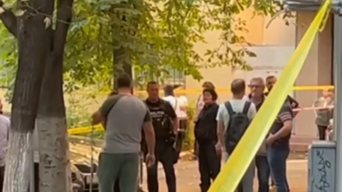 Filmul masacrului de pe Calea Moșilor. Un psiholog criminalist dezvăluie cum a ajuns bărbatul să-și ucidă mama, sora și fratele