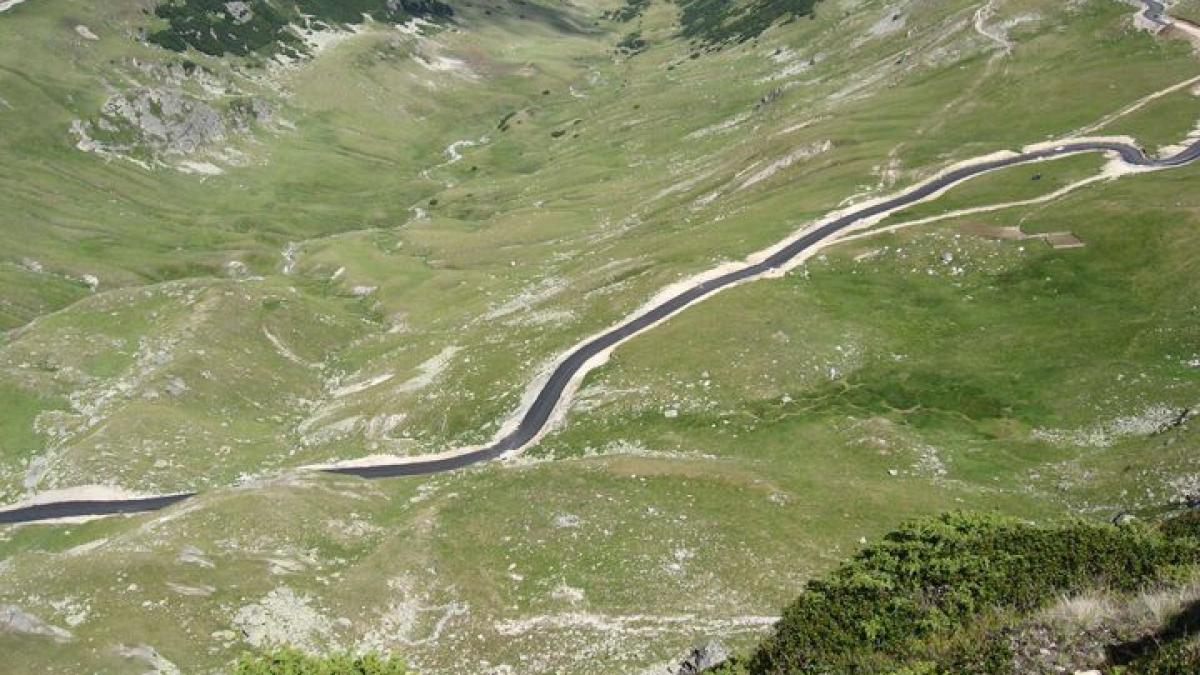 Un sector din Transalpina se închide astăzi pentru filmări