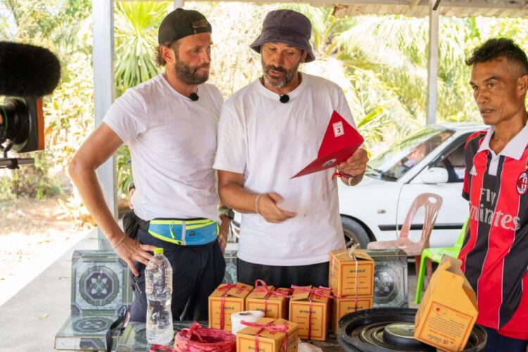 Asia Express, lider de audiență. Nicolai Tand și Sorin Brotnei, salvați de Zeul verde, la finalul etapei a patra