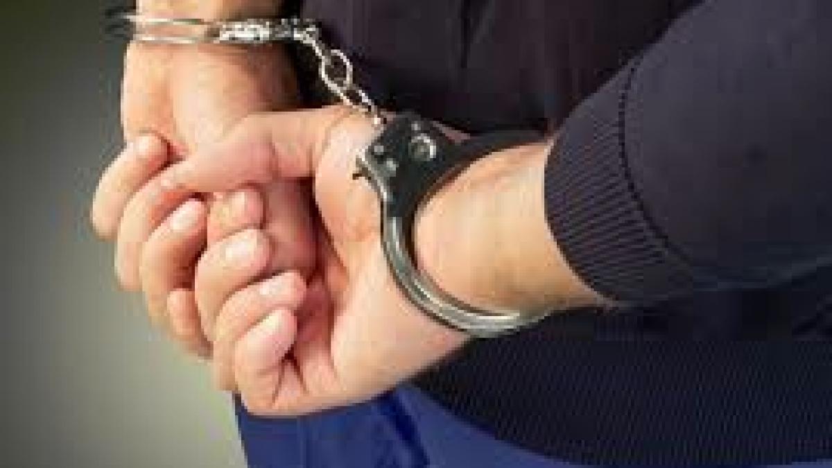 Arestat pentru furt, prins după 25 de minute de fugă