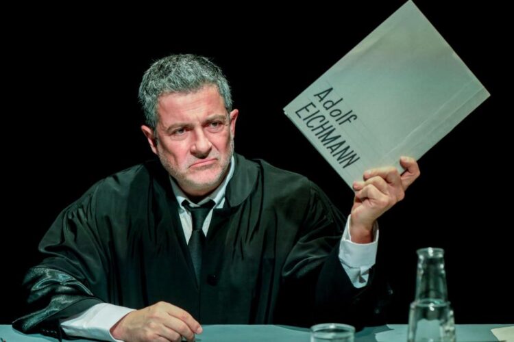 În premieră la TNB: PROCESUL LUI EICHMANN
