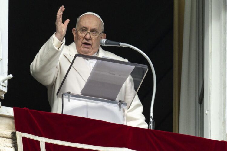 Papa Francisc îndeamnă la dialog interreligios în timpul vizitei sale în Indonezia