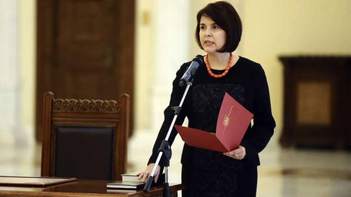 A murit deputata Simona-Maya Teodoroiu, fostă judecătoare CCR