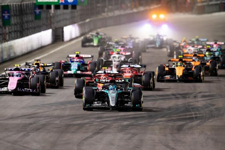Formula 1, penultimul asalt, duminică, în Qatar. Ferrari şi McLaren luptă pentru titlul mondial în direct la Antena Stars şi pe AntenaPLAY