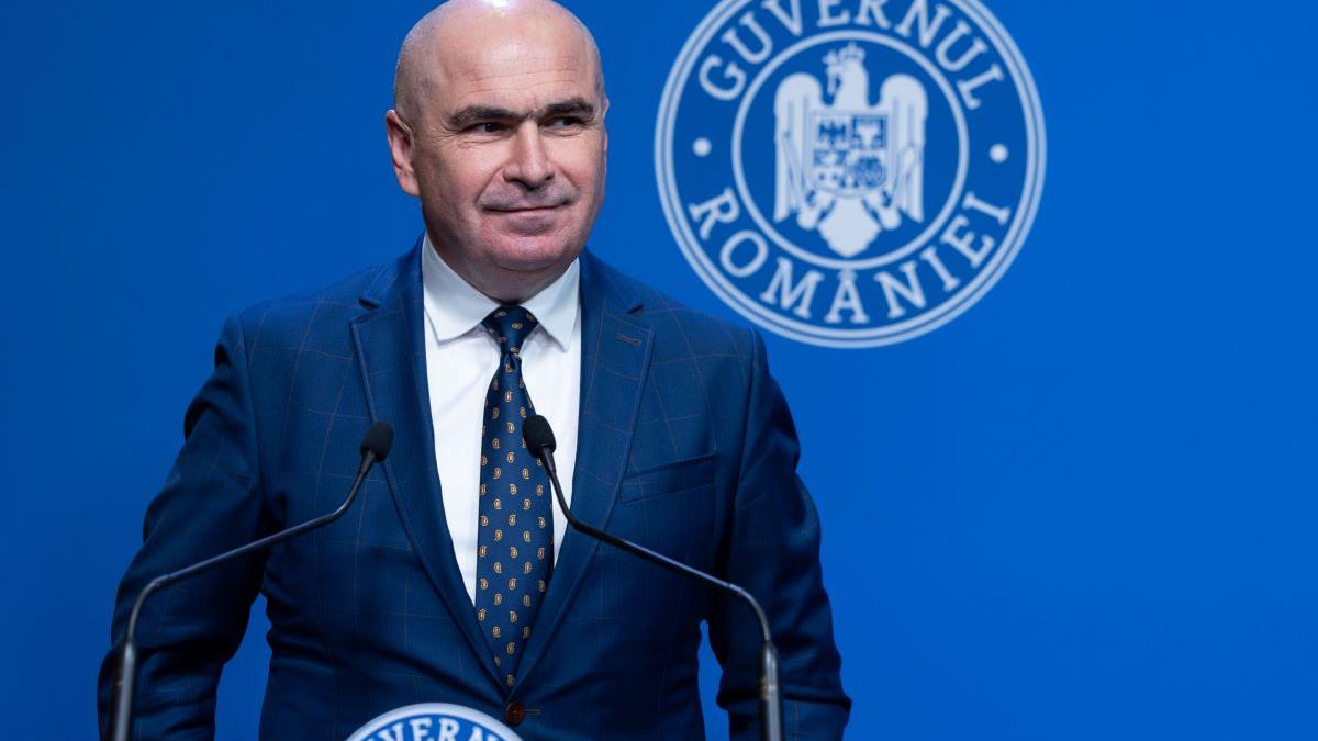 Măsurile guvernului Bolojan au inhibat consumul și au oprit investițiile