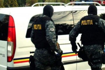 Peste 2.700 de arme de foc deținute ilegal au confiscat polițiștii în primele nouă luni ale anului