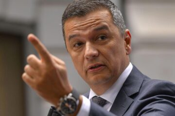 Deocamdată suntem în această coaliție, nu suntem pe niciun picior de plecare