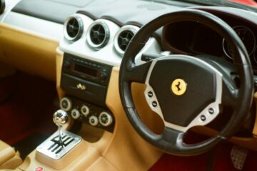 Cum să accesezi segmentul premium auto fără riscuri financiare