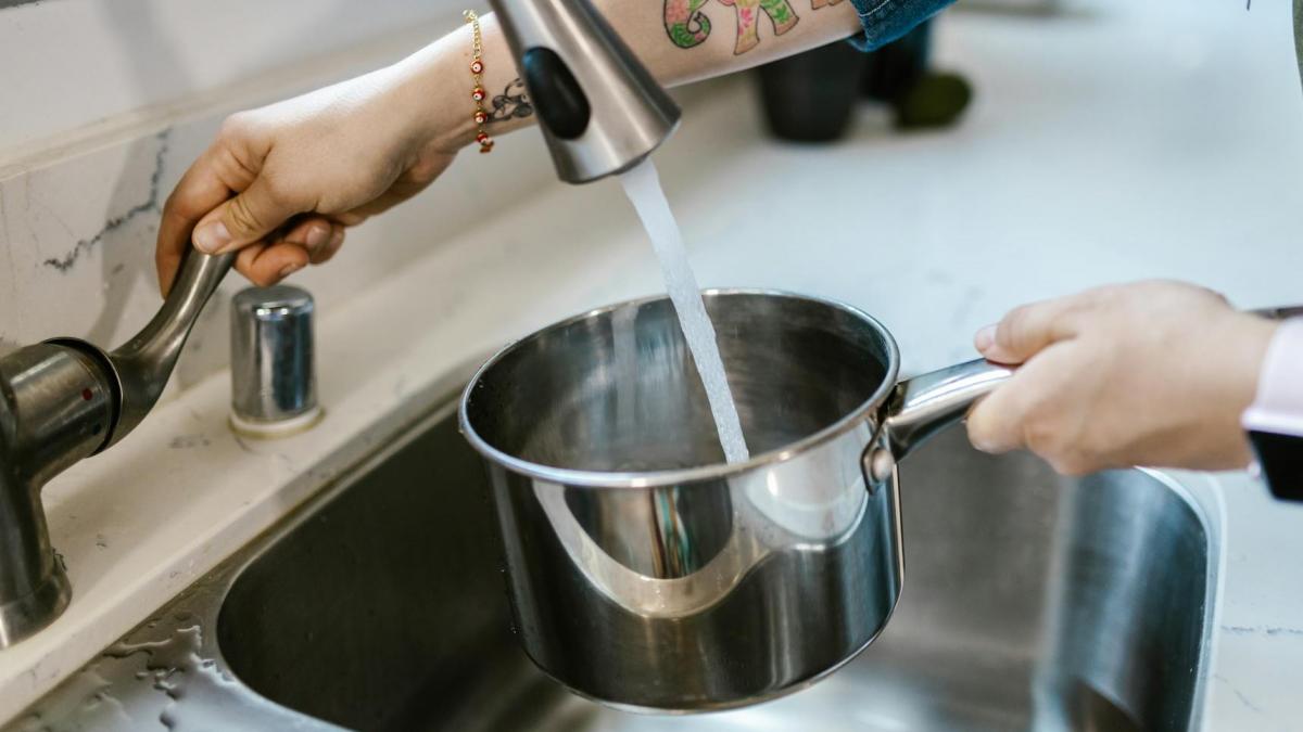 DSP ridică restricțiile privind consumul apei în mai multe localități din Prahova