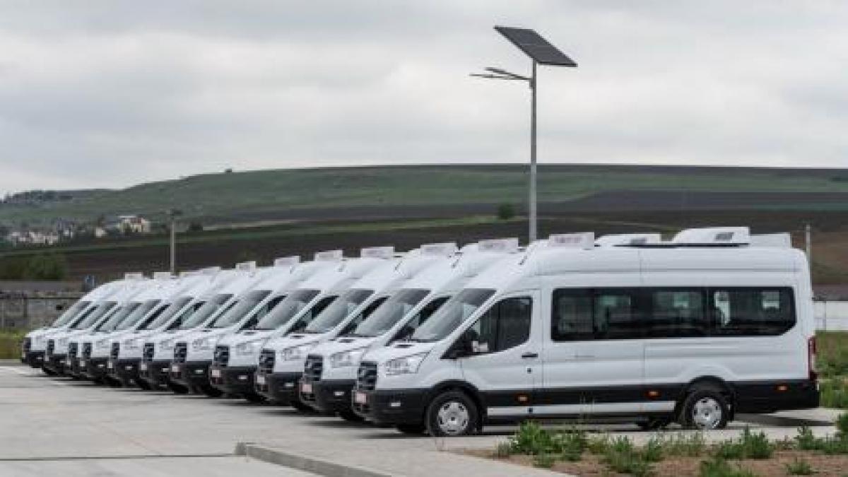 DNA, percheziții de amploare pentru achiziția microbuzelor școlare electrice