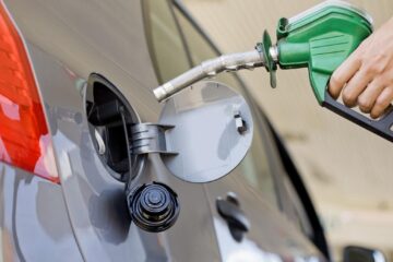 Prețurile carburanților. Motorina, mai ieftină cu până la 6 bani pe litru