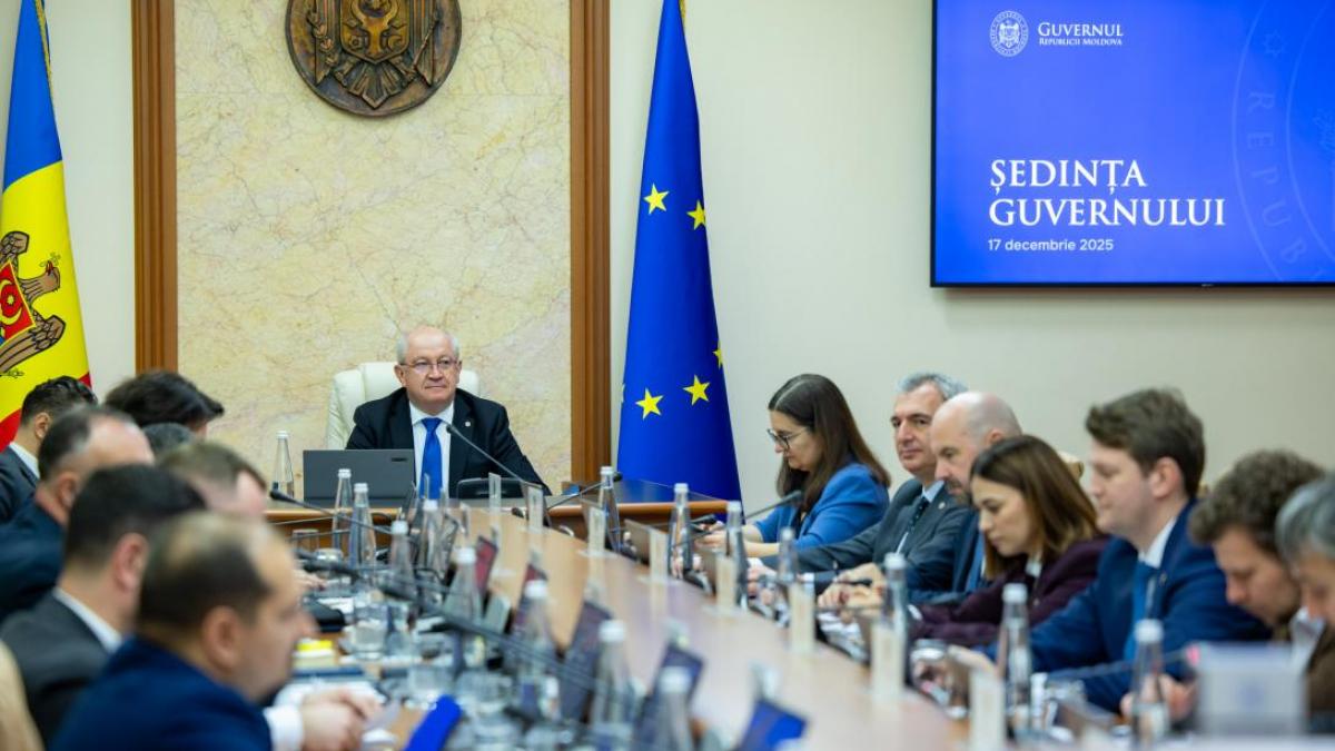 Cu cât va crește salariul minim și mediu lunar pe economie în 2026