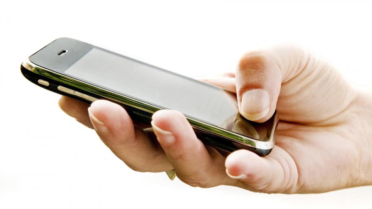 Pericolul Keenadu, virusul invizibil care spionează telefonul fără să îți dai seama