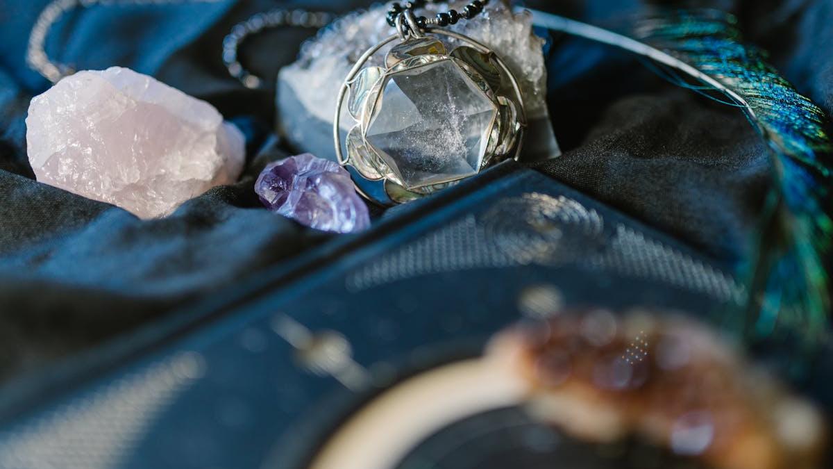 cum să alegi accesoriile care îți reflectă echilibrul interior