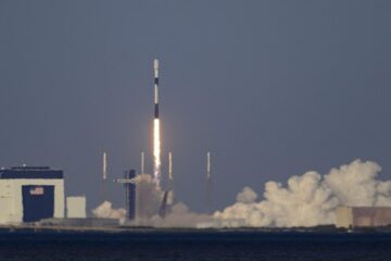 Se pregătește o fuziune uriașă. Noua companie va avea IA, rachete și internet spațial