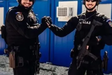 Glume cu mascații, de Valentine’s Day, pe pagina de Facebook a Ministerului de Interne