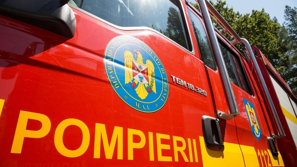 Incendiu într-o școală din Drobeta-Turnu Severin