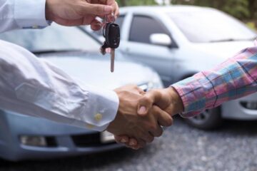 1 din 3 români se alege cu o ruină pe roți