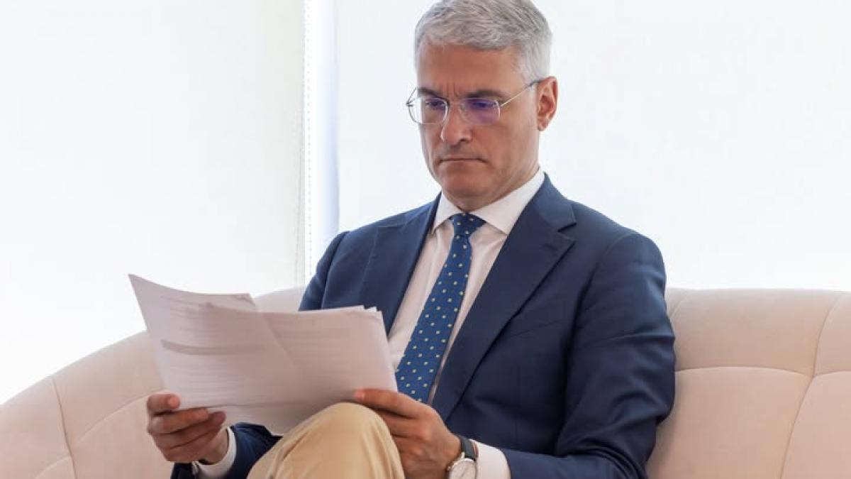 Nu Bolojan a dus România în gard, ci economistul nostru minune de la Buzău și gașca lui experți