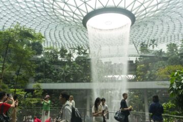 Top 10 cele mai spectaculoase aeroporturi din lume