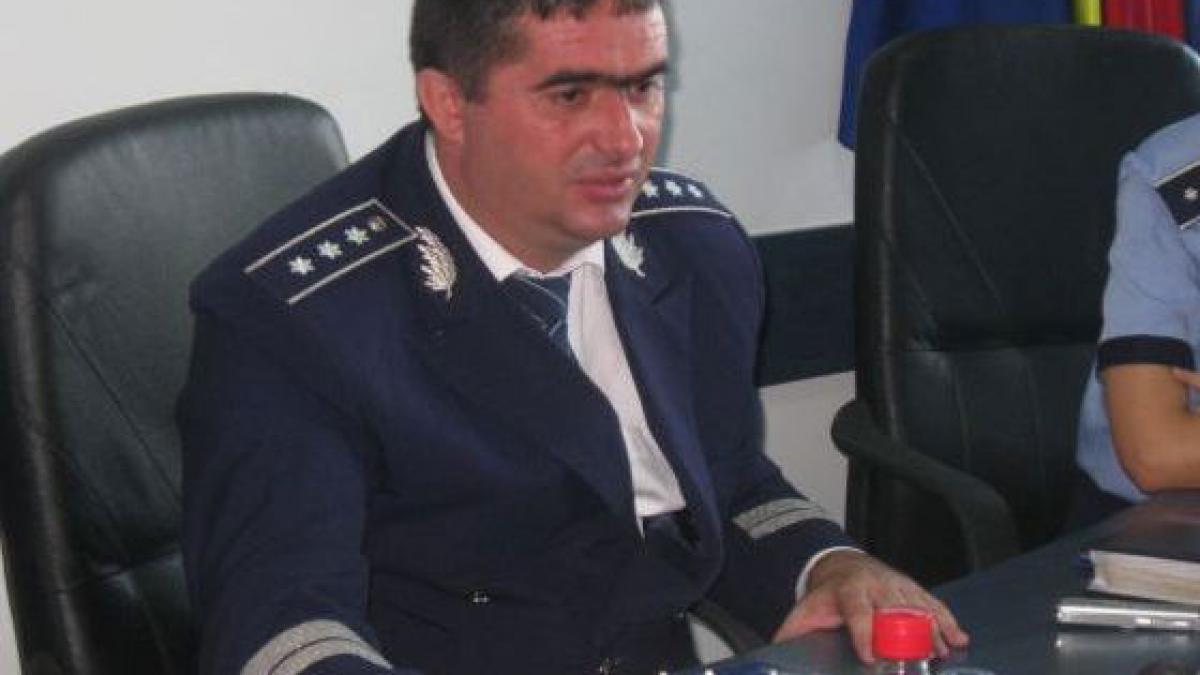 USR insistă cu numirea lui Salvador Caragea la fabrica de armament. Se cunoaște cu ministrul Miruță