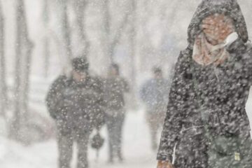 Ninsori viscolite în Carpați; vânt în Banat, Oltenia, Ardeal și Muntenia