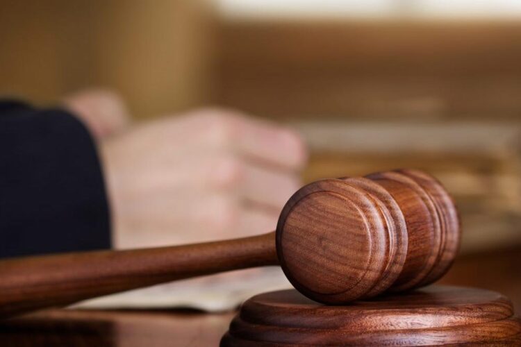 Românii pot avea acces mai rapid la un avocat din oficiu