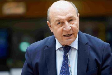 Traian Băsescu anunță posibile lovituri iraniene asupra bazelor din România