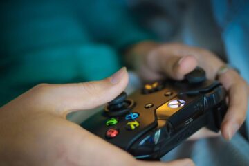 Cât costă consolele vechi de gaming? Prețuri uriașe pe site-urile de vânzări online