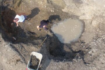 ce au găsit arheologii într-o cisternă romană