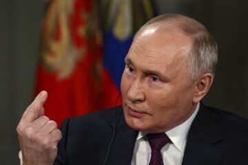 „Umbra” lui Putin vine să vadă cum se votează în Ungaria