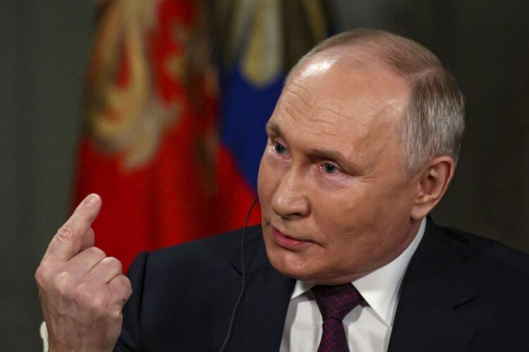 „Umbra” lui Putin vine să vadă cum se votează în Ungaria
