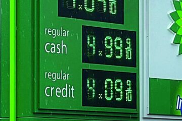 Detroit, orașul care a inventat drumul, începe să-l calculeze