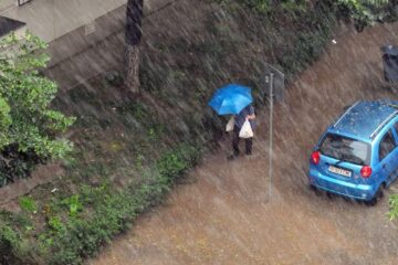 Prognoza meteo pentru Capitală: Ploi, vânt și temperauri scăzute în weekend