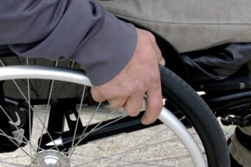 Persoanele cu dizabilități cer dreptate