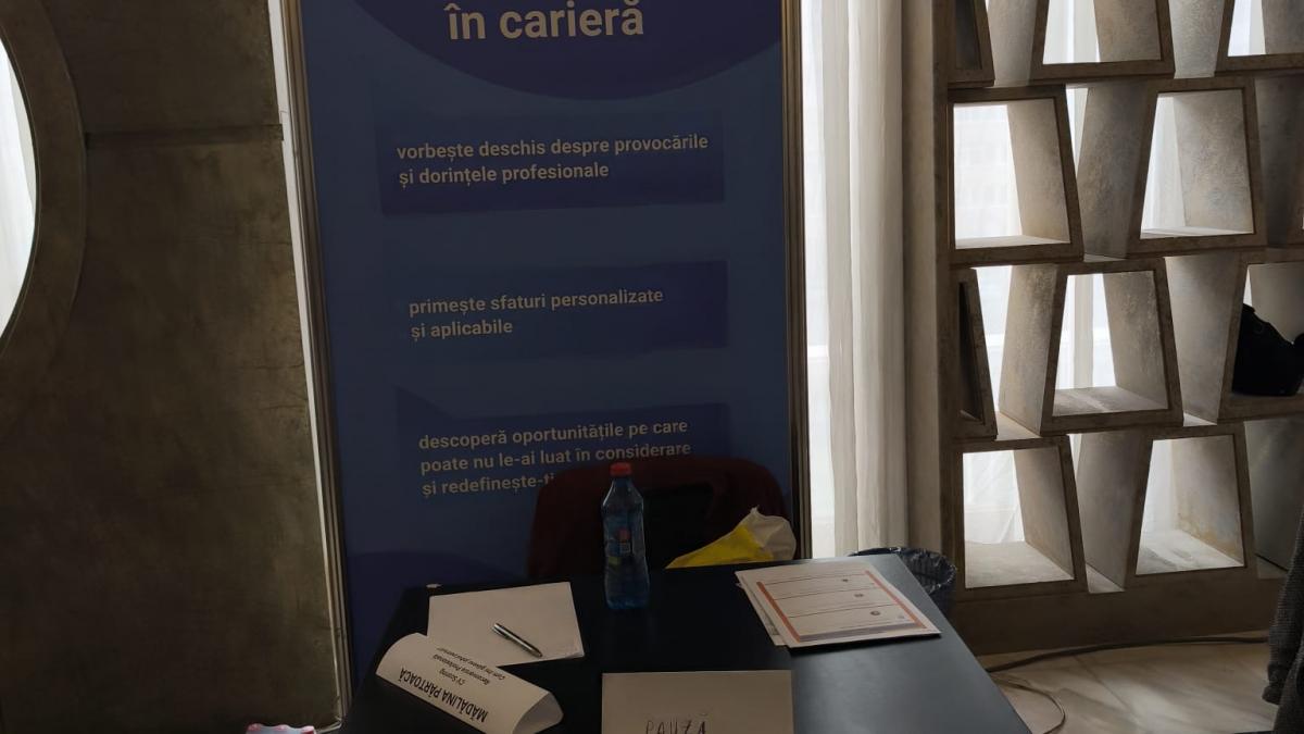 REPORTAJ: Ciocnirea „generației ’70” cu corporatiștii: „Care ești, bă, hașier?” E oficial: au dispărut zidarii