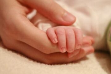 Cât trebuie să plătești dacă vrei să afli la ce oră te-ai născut?