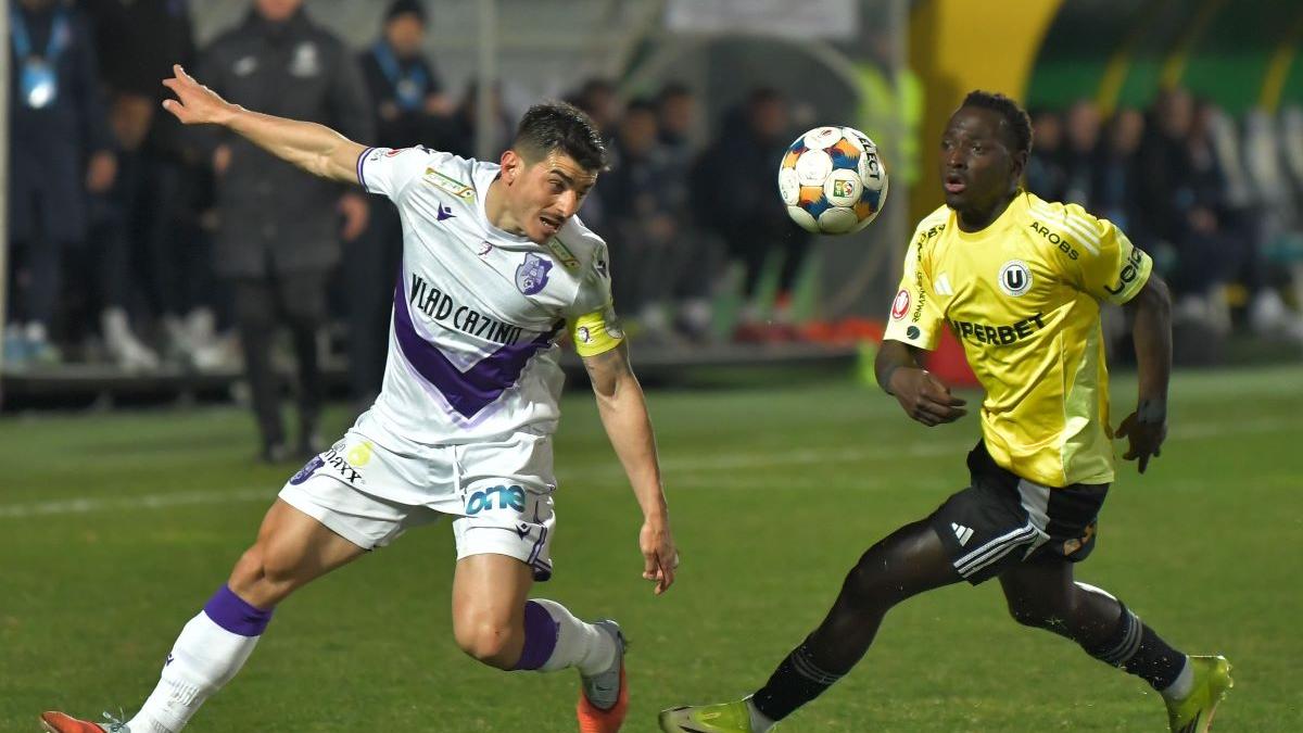 Gafa URIAȘĂ a lui Căbuz aduce victoria lui U Cluj. Echipa lui Bergodi trece pe primul loc