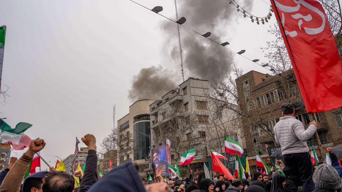 sute de persoane reținute pentru că ar fi transmis informații către Israel