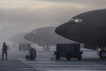 5 Boeing KC-135 Stratotanker au decolat din România spre Orientul Mijlociu în această seară