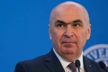 „Ce să vezi, nea Ilie… pleci. Nu pentru că vrei.” Atac al lui Fifor asupra lui Bolojan